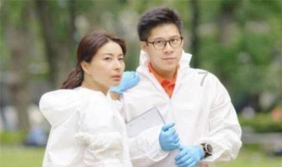 我是一名大二生，毕业之后想报考公务员，现在我要做哪些准备？游戏画面