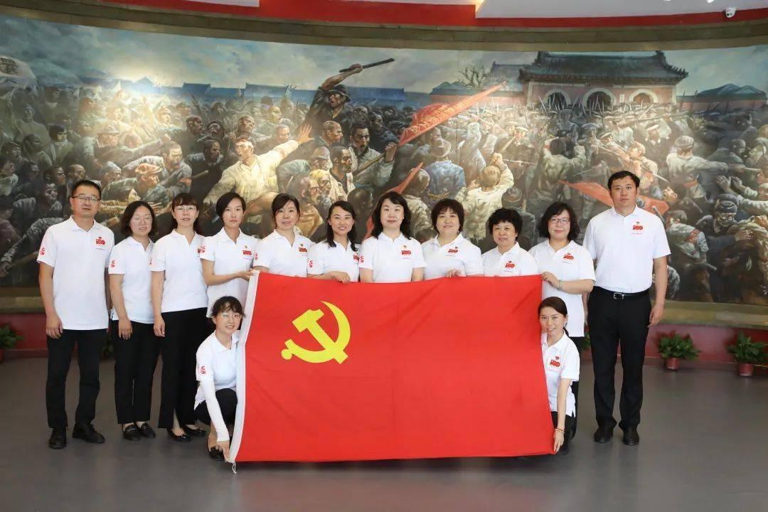 曼联新CEO贝拉达：一旦你开始溢价买人，下次谈判你就无法讲价